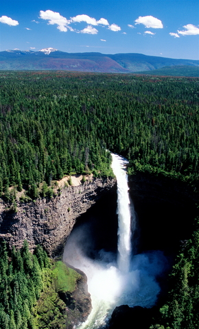 Helmcken Falls, Wells Gray provincial Park, British Columbia, Canada