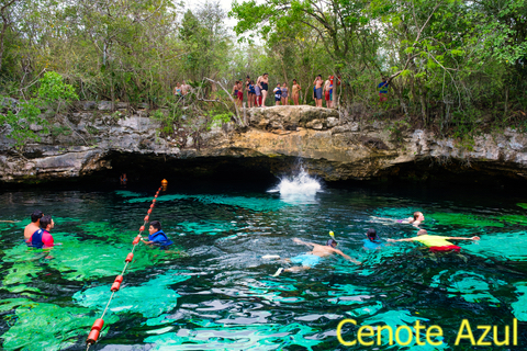 Cenote Azul